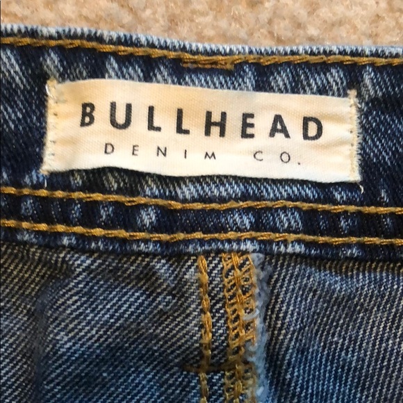 Two tone Bullhead shorts. - Picture 3 of 4